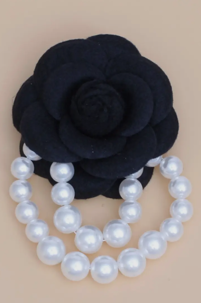 Pearl Black Rose Beauty Pin