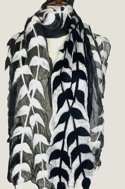 Black White Leaf Motif Scarf Shawl