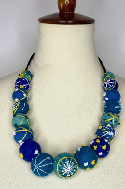 Multi Blue Mesh Ball Necklace