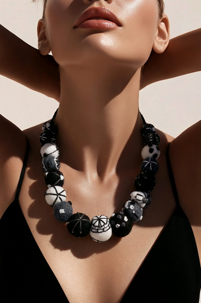 Black White Mesh Necklace