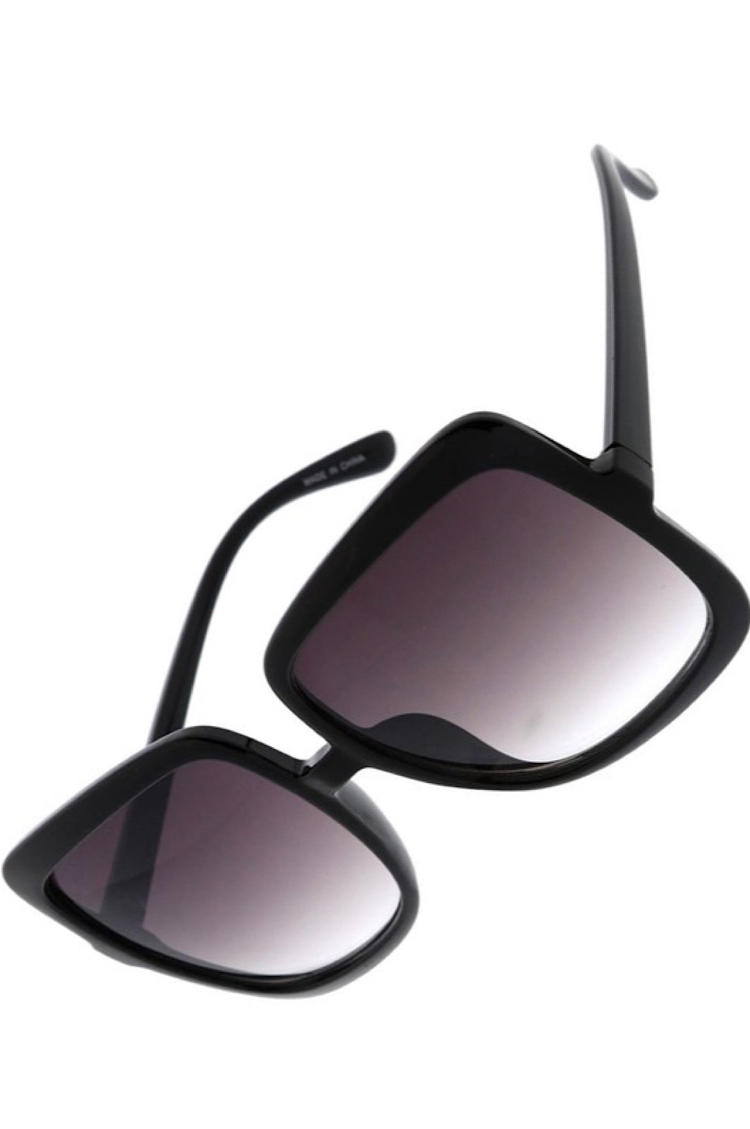 OverSized Fashion Forward Sunshades (7911799161006)