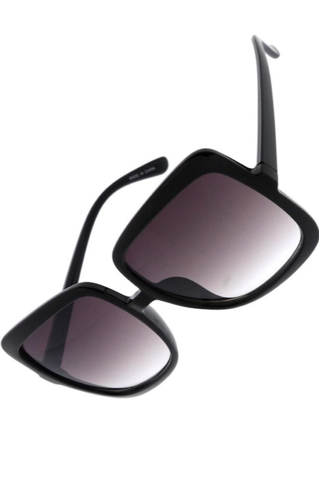 OverSized Fashion Forward Sunshades (7911799161006)